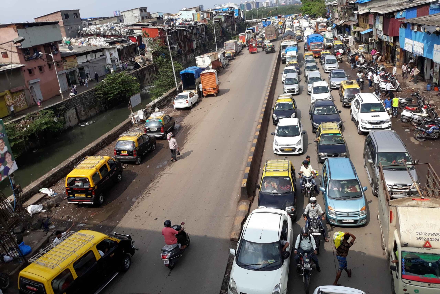 Mumbai: Rundgang durch den Slum Dharavi