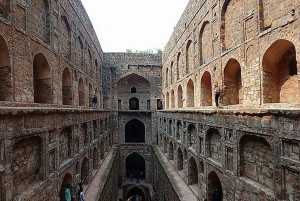 New Delhi: Katukaturuokaa sisältävä aamiaiskierros