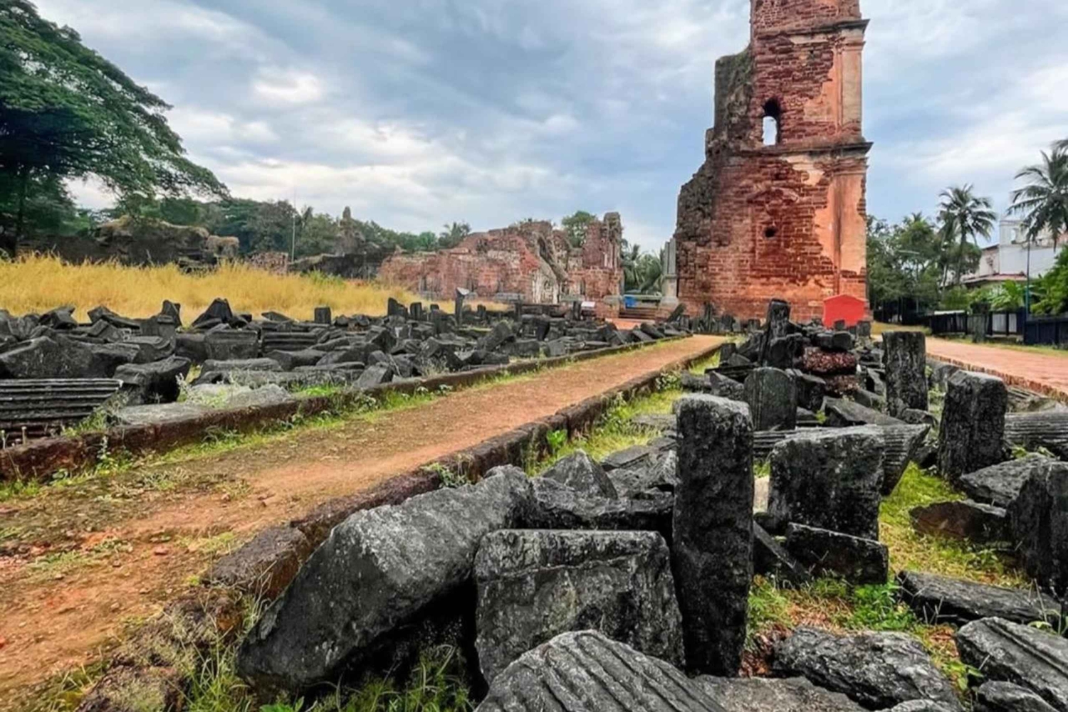 Visita guiada privada de 2 dias a Mumbai e Goa com voo