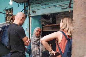 Private Dharavi Slums and Dhobighat Laundry tour