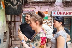 Mumbai: Tour particular de Dhobi Ghat, lavandaria e favelas com serviço de busca