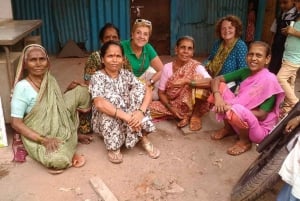 Mumbai: Tour particular de Dhobi Ghat, lavandaria e favelas com serviço de busca