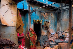 Private tour in Mumbai Slum and Sightseeing