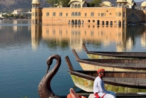 Same-Day Jaipur Tour from Mumbai with Optional Cooking Class