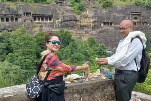 Aurangabad: Ajanta & Ellora Caves Day Tour (No Guide)