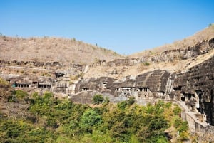 Aurangabad: Ajanta & Ellora Caves Day Tour (No Guide)