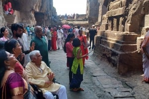 Aurangabad: Ajanta & Ellora Caves Day Tour (No Guide)