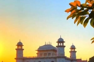 Taj Mahal og Agra Privat tur med gratis henting på flyplassen