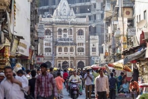 Vibrant Markets of Mumbai (2 Hours Guided Walking Tour)