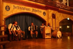 A Full-Day Walking Tour of Munich