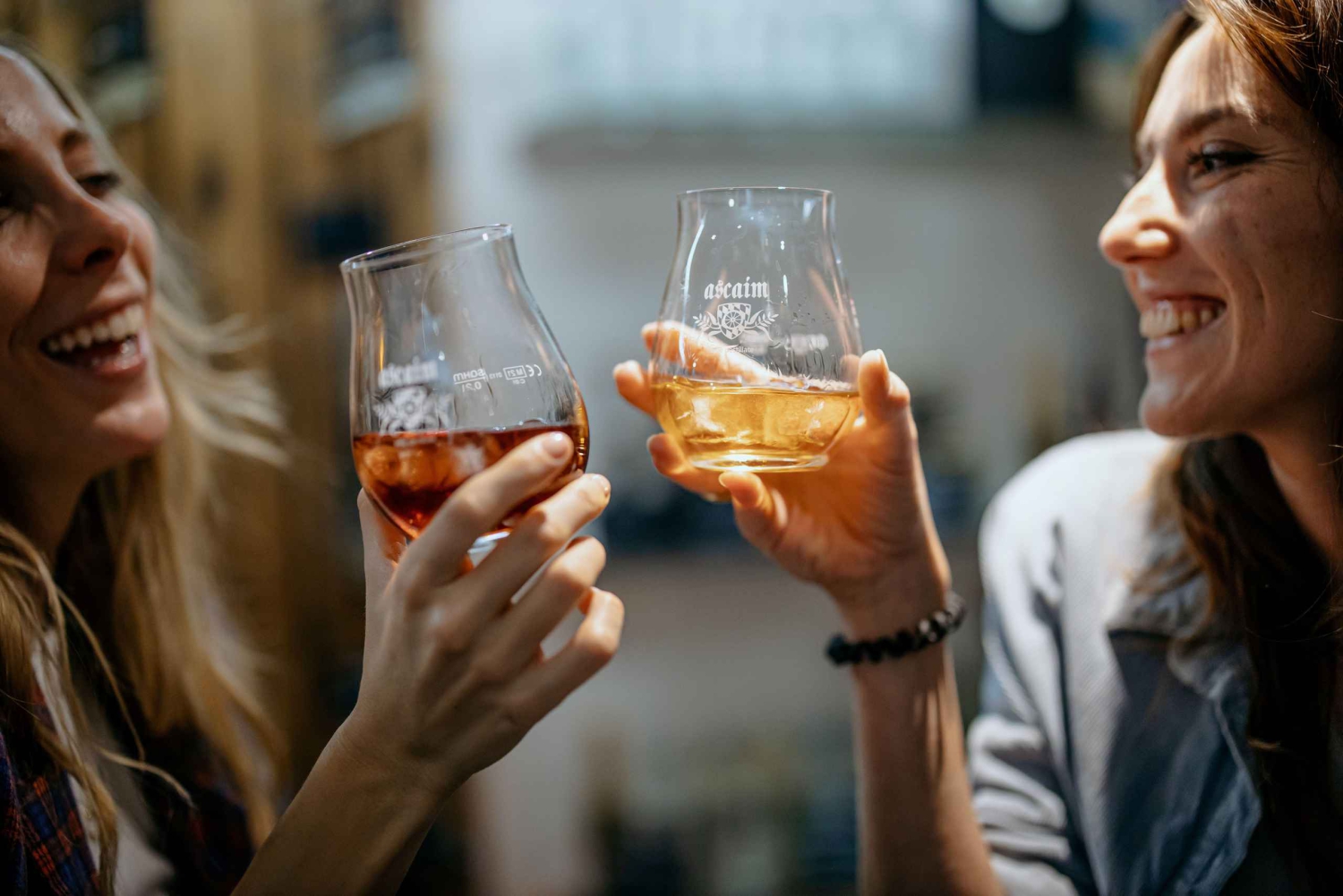 Aschheim: Distillery Tour with Tasting and Buffet