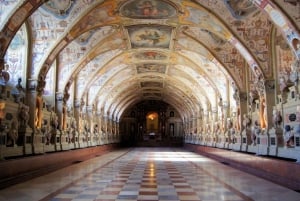 Best of Munich 1-Day Private Tour with Tickets and Transport