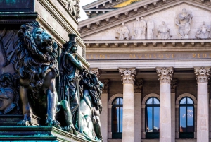 Best of Munich 1-Day Private Tour with Tickets and Transport