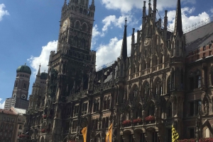 City Highlights and Beer Garden Walking Tour