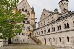 Однодневная экскурсия: Мюнхен>Нойшванштайн>Линдерхоф>Этталь>Обераммергау