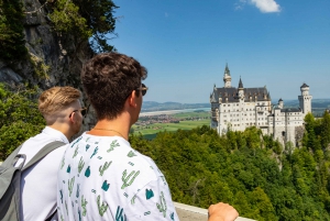 Day Trip to Neuschwanstein & Linderhof Castles from Munich