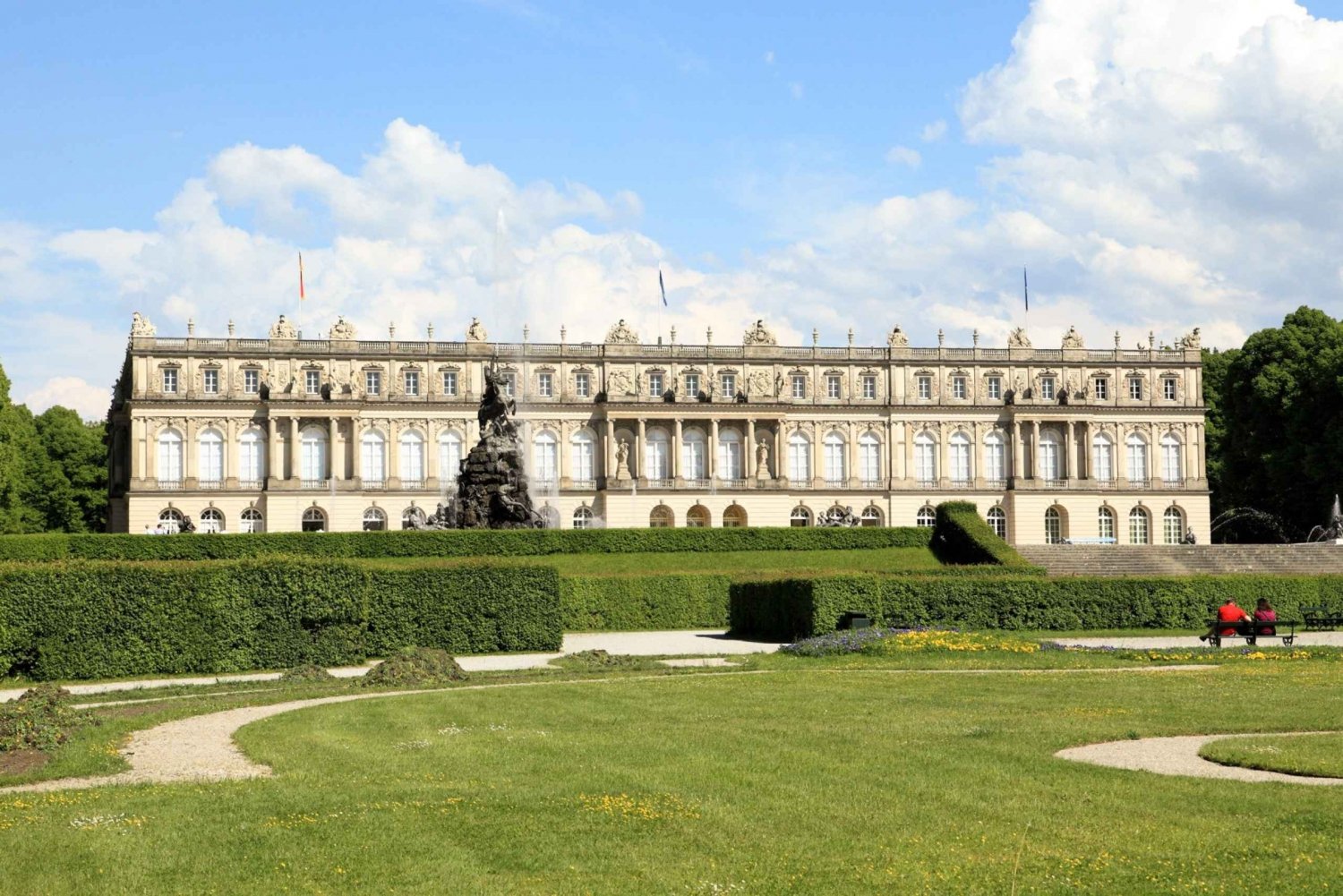 Private Van Tour to the Royal Palace of Herrenchiemsee
