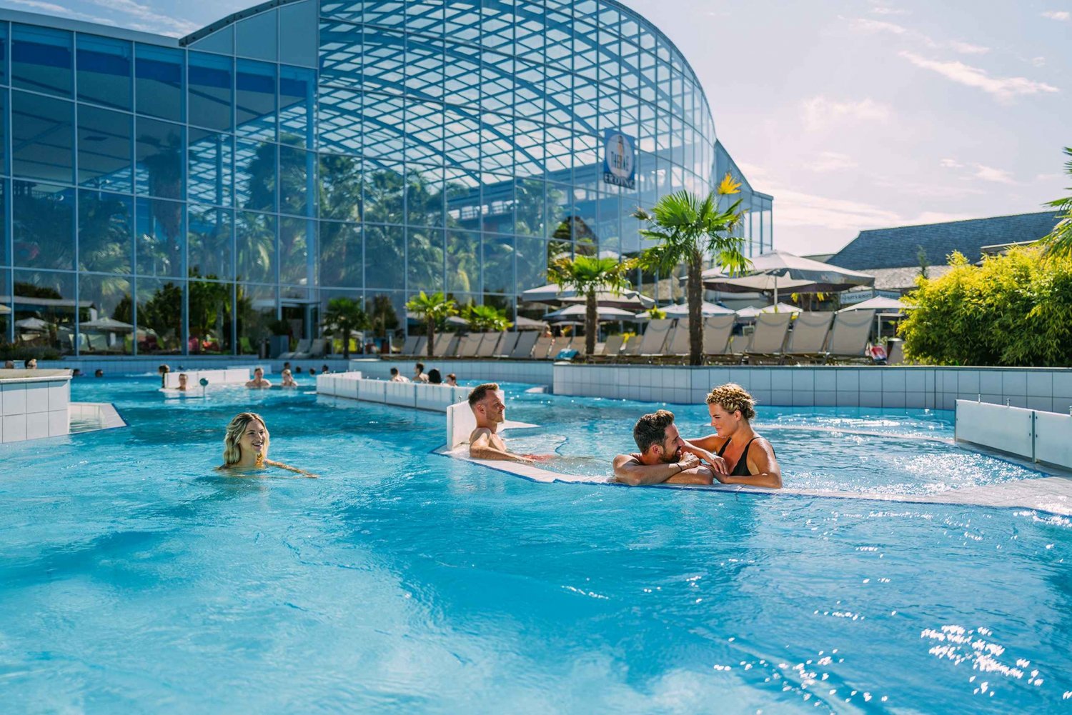 Erding: Therme Erding: 1 päivän trooppinen kylpylälippu Therme Erdingiin.