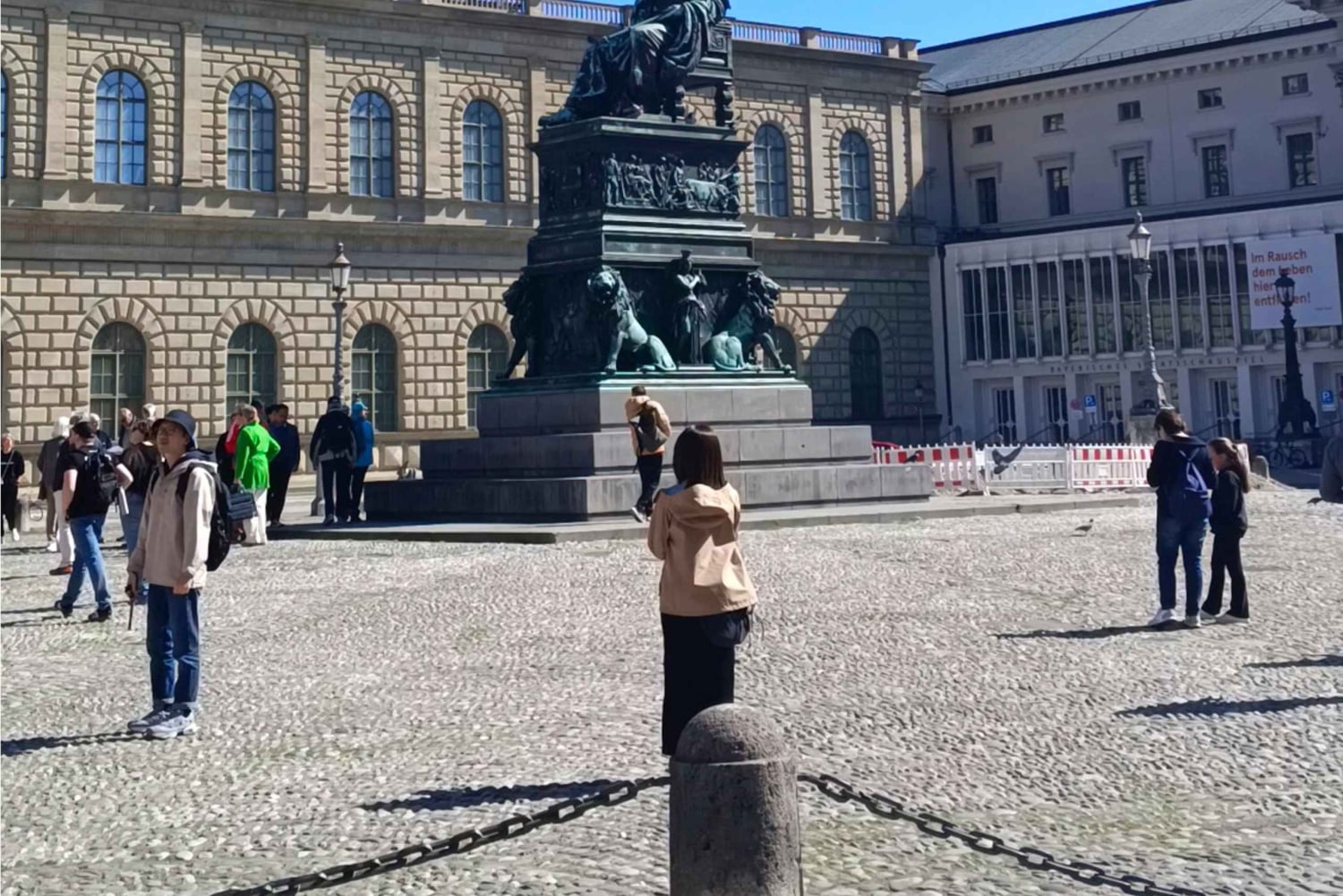 Exploring Munich by Pedicab: Premium Two Hour Tour