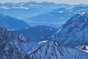 Fra München: Privat dagsomvisning til Eibsee og Zugspitze med Tesla