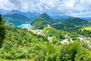 From Munich: Neuschwanstein & Linderhof Castle Day Tour Private 8 Pax