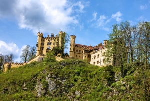 From Munich: Private Day Trip to Neuschwanstein Castle
