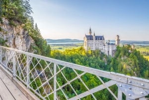 Von München aus: Ausflug nach Neuschwanstein & Linderhof auf Spanisch