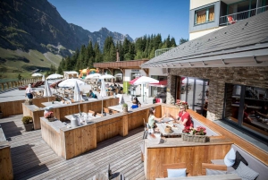 From Zurich: 2-Day Mt.Titlis including 4-course dinner