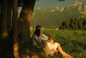 Füssen: Cinematic Photoshoot Couples, Solo & Groups