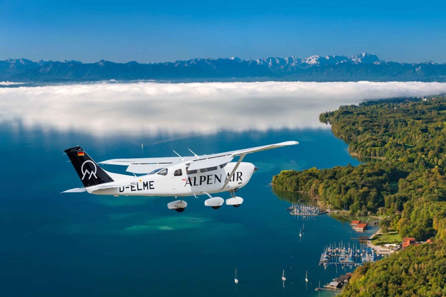 ミュンヘンRundflug München, Seen, Schlösser, Alpen abAugsburg
