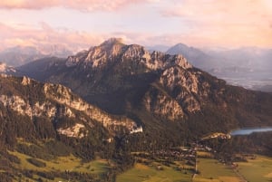 ミュンヘンRundflug München, Seen, Schlösser, Alpen abAugsburg