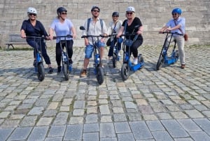 Munich: Top Sights Guided e-Scooter Tour