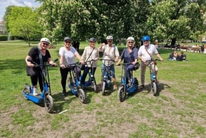 München: Guidad tur med e-scooter: De främsta sevärdheterna