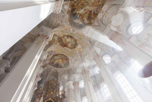 Munich: 5 Top Churches and Old Town with Private Guide