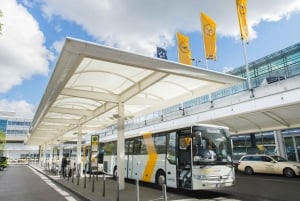 Munich: Airport Transfer by Bus