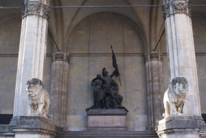 Munich and Nazi History Combination Day Tour Small Group