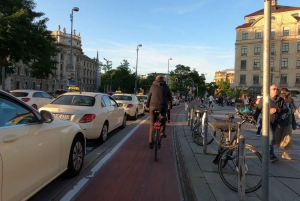 Munich: Bike Tour 3-Hour Guided City Tour