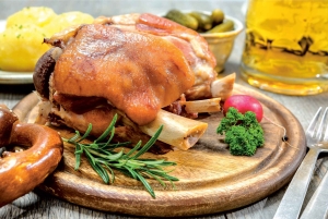 München: Juldagsmiddag och rundtur i ölkällare