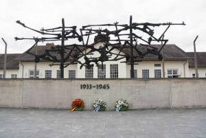 Múnich: Tour privado en coche del Campo de Concentración de Dachau