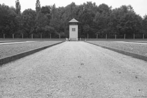 Múnich: Tour privado en coche del Campo de Concentración de Dachau