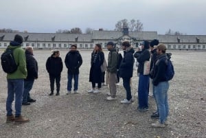 Múnich: Tour privado en coche del Campo de Concentración de Dachau