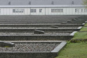 Múnich: Tour privado en coche del Campo de Concentración de Dachau