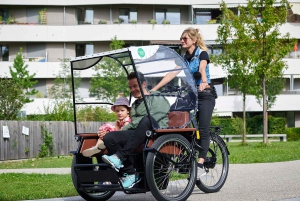 Munich: Day-rent rickshaw and explore Munich yourself