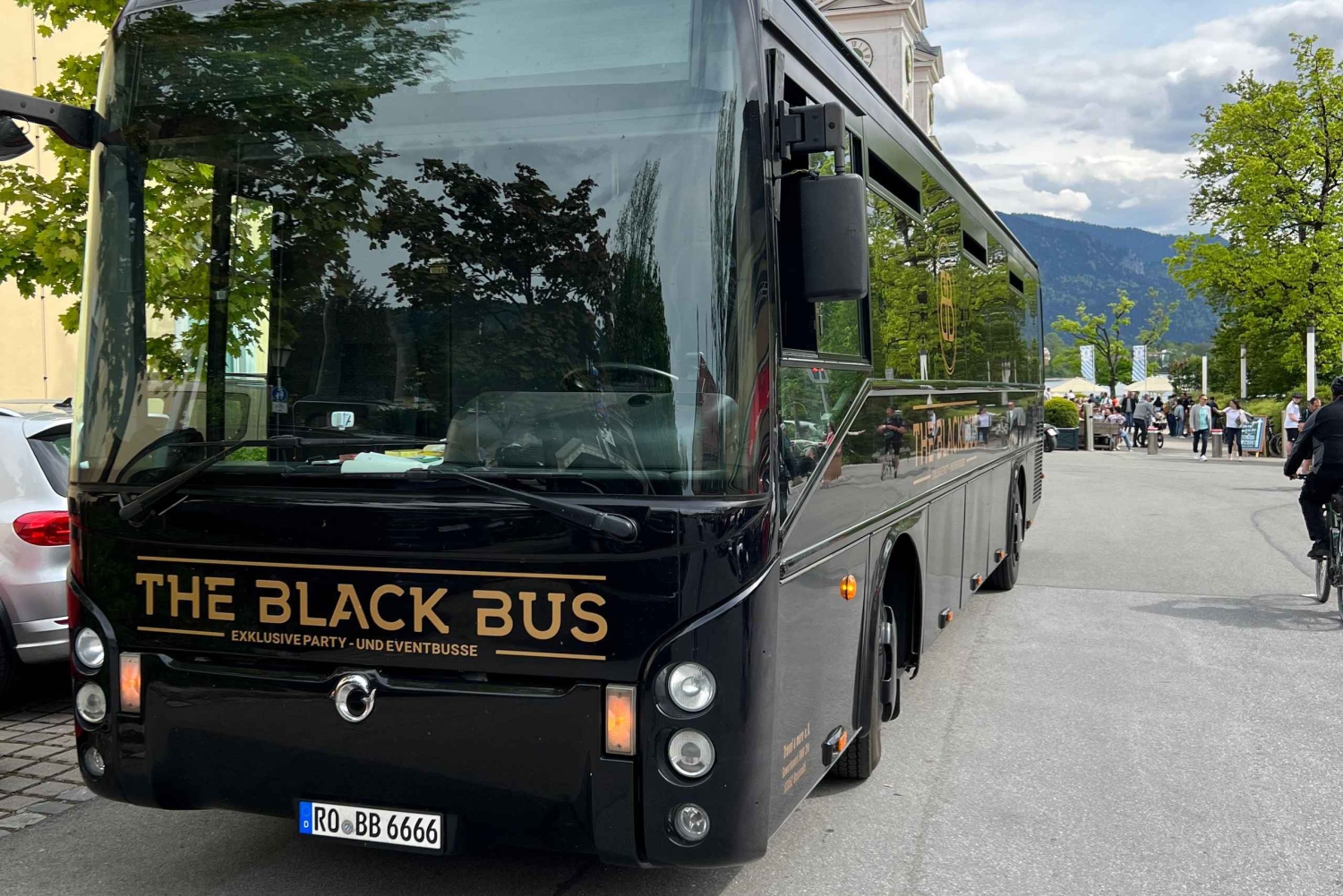 Monachium: ekskluzywny partybus do Tegernsee z DJ-em i drinkami