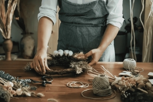 Munich: Flower Loop Workshop