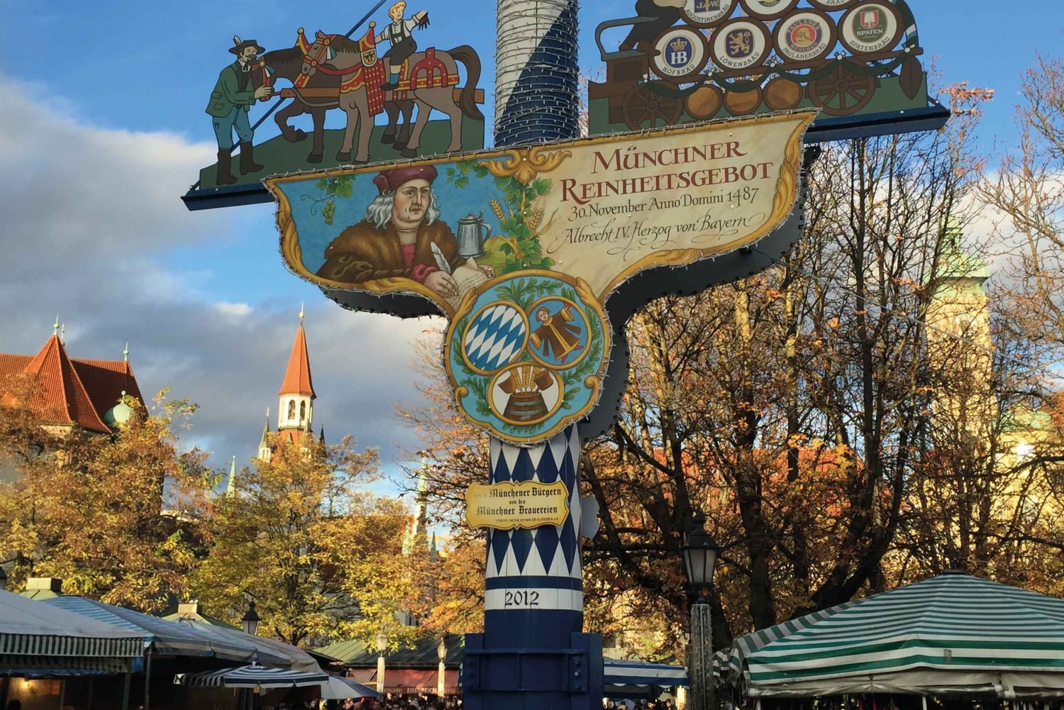 Munich: Food Tour Beer- 3 small beers & 'Brotzeit' in GERMAN