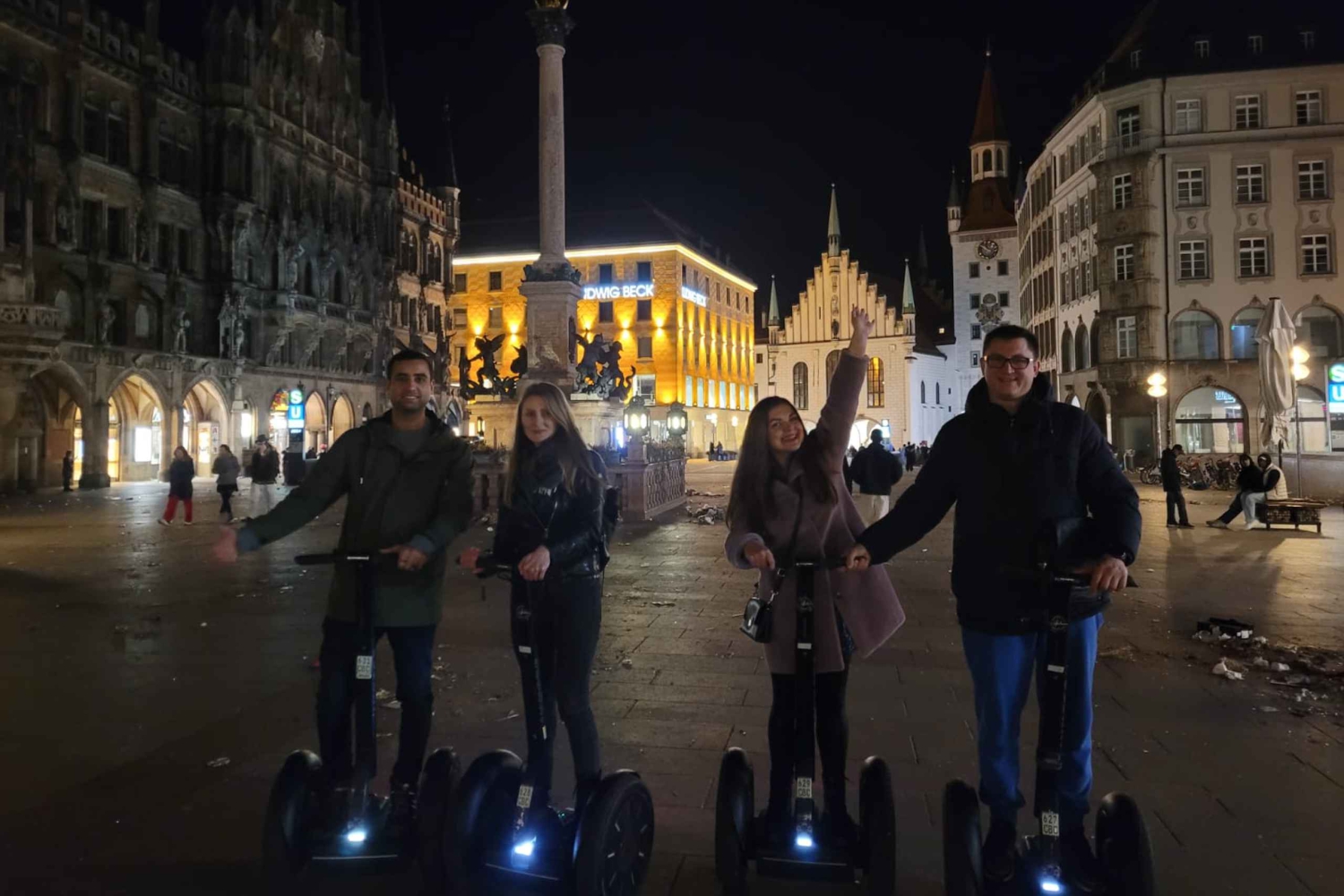 Munich: Guided City Highlights Night Tour by Segway