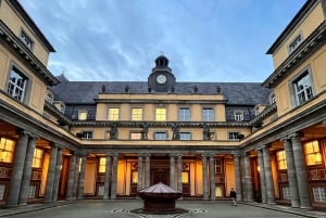Munich: Guided Private E-Bike Tour with Beer Garden Lunch