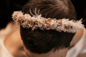 Munich: Hair Wreath Making Workshop with Prosecco