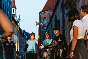 Múnich: Visita de la Edad Media con Vigilante Nocturno en alemán